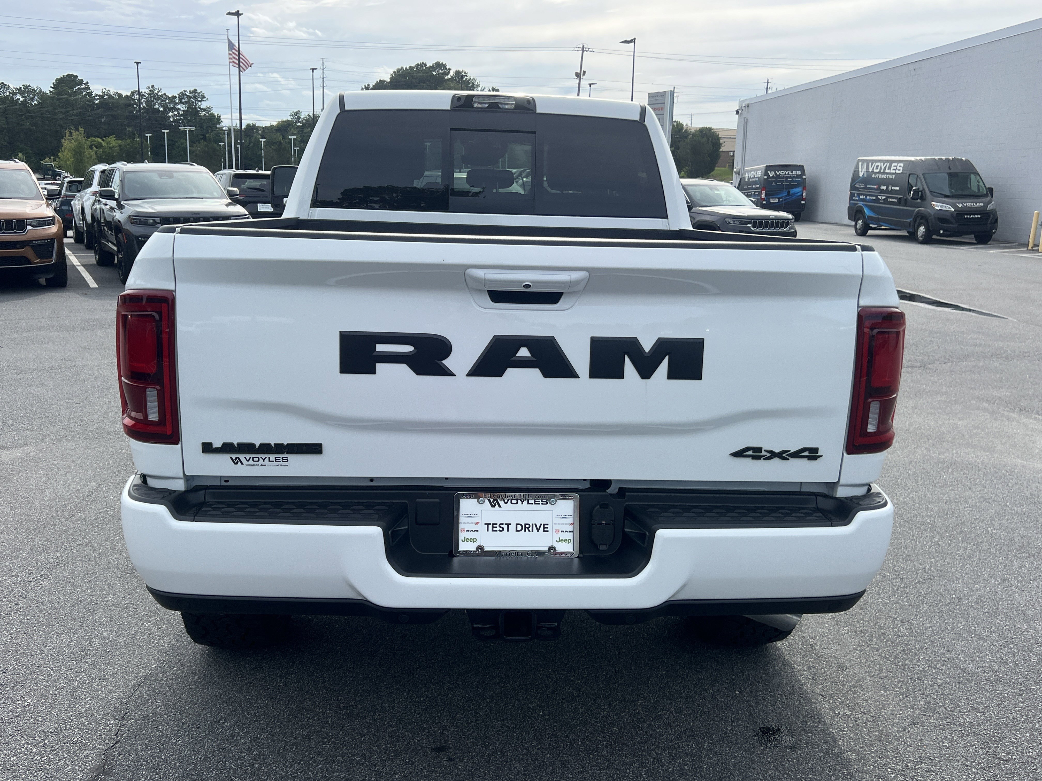 New 2026 Bright White Clearcoat Ram Laramie image 7