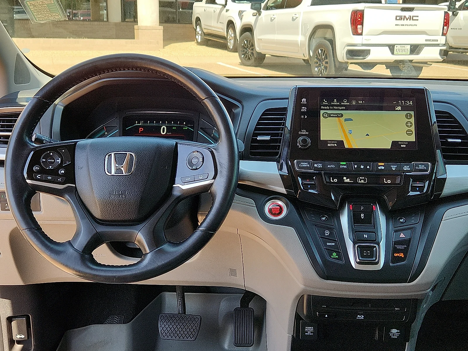 Used 2018 Lunar Silver Metallic Honda Touring image 13
