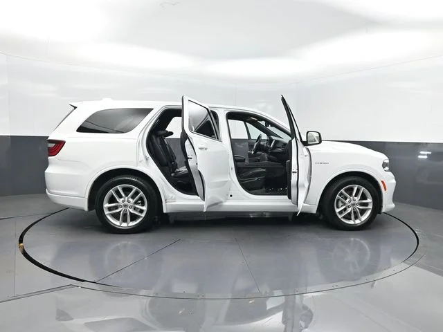Used 2022 White Dodge R/T image 44