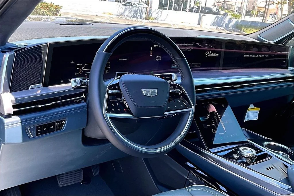 2026 Cadillac Escalade IQ Premium Sport - Photo 9
