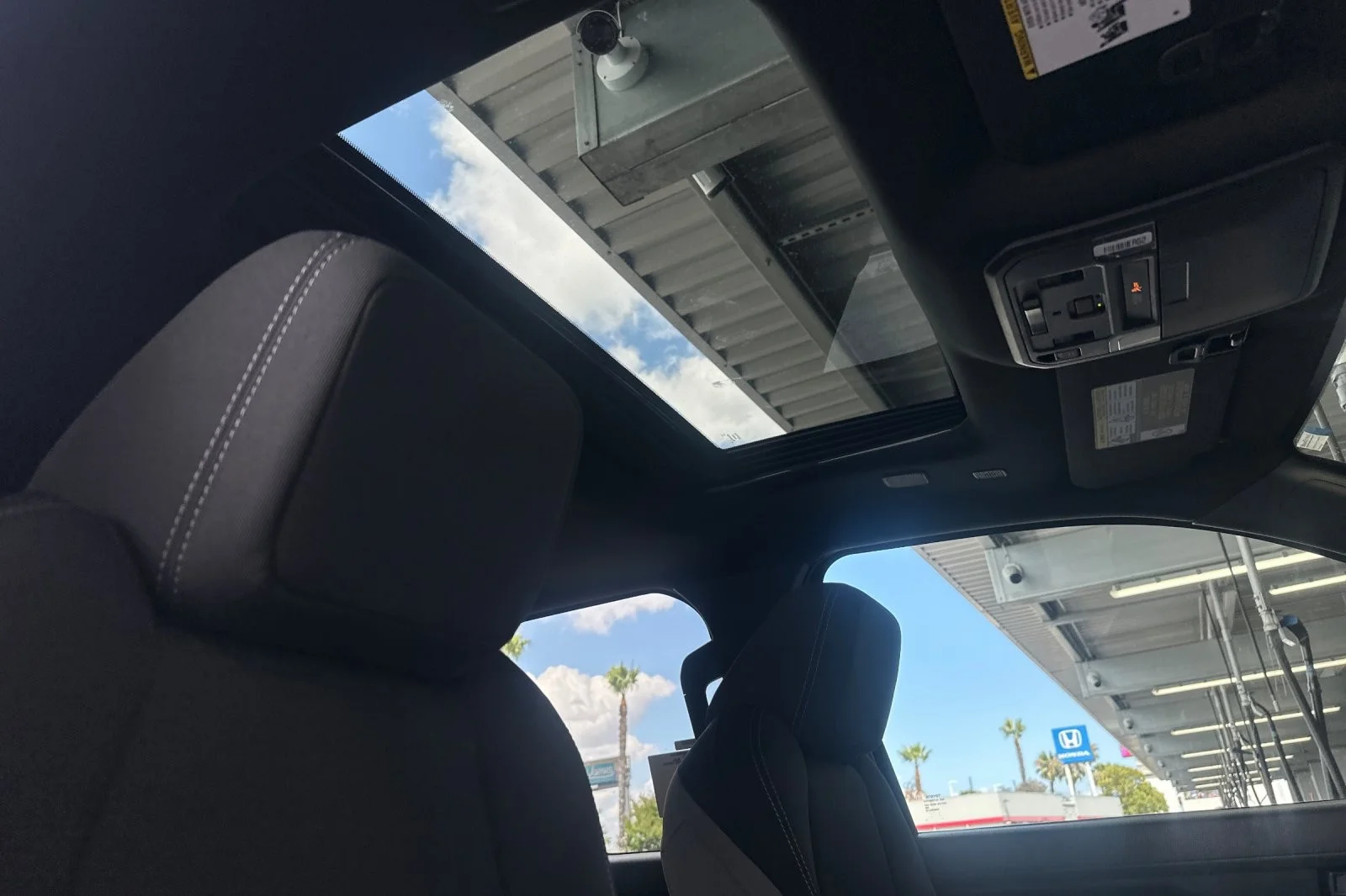 2025 Toyota Tacoma TRD Off Road - Photo 15