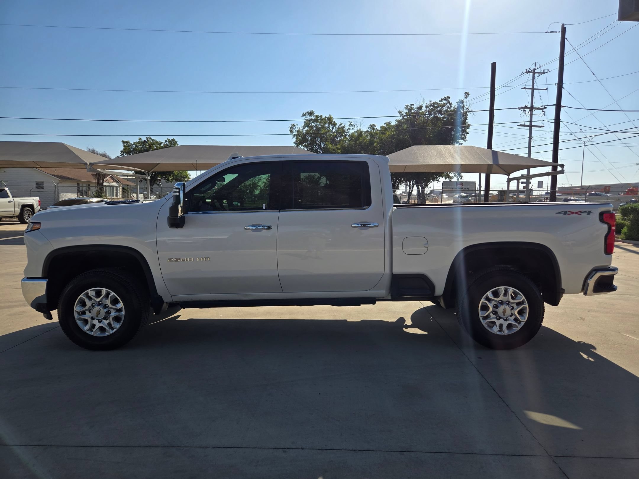 Used 2024 Iridescent Pearl Tricoat Chevrolet LTZ image 4