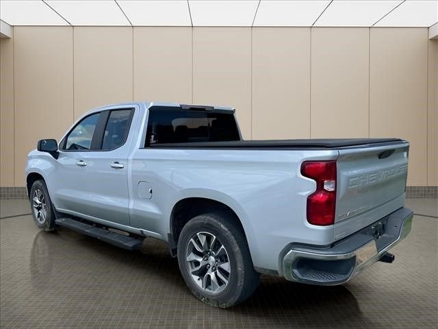 Used 2020 Silver Chevrolet LT image 12
