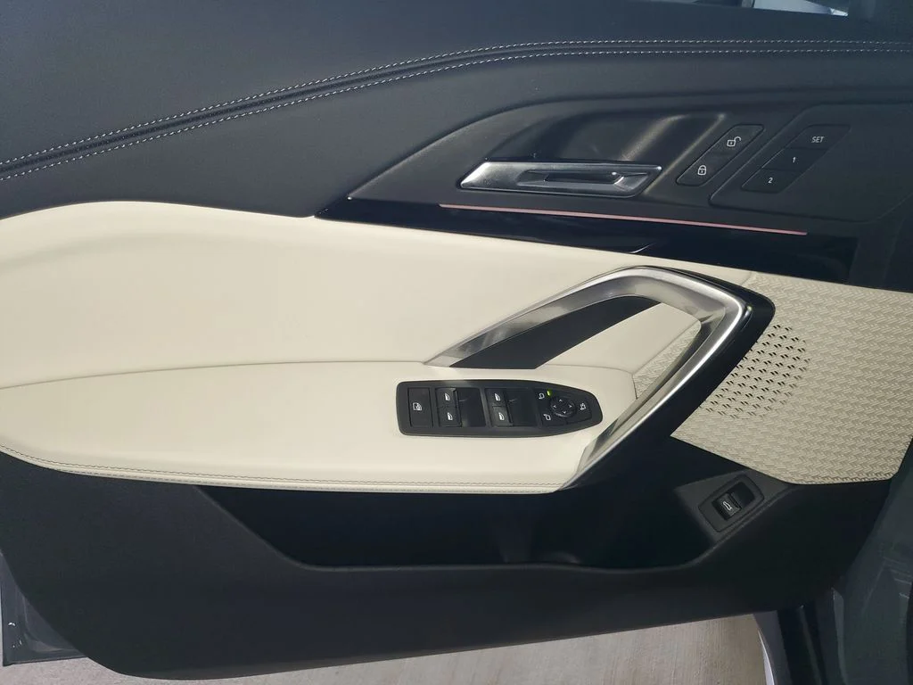 New 2027 Storm Bay Metallic BMW xDrive28i image 14