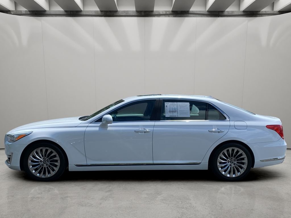Used 2019 Casablanca White Genesis 3.3T Premium image 2