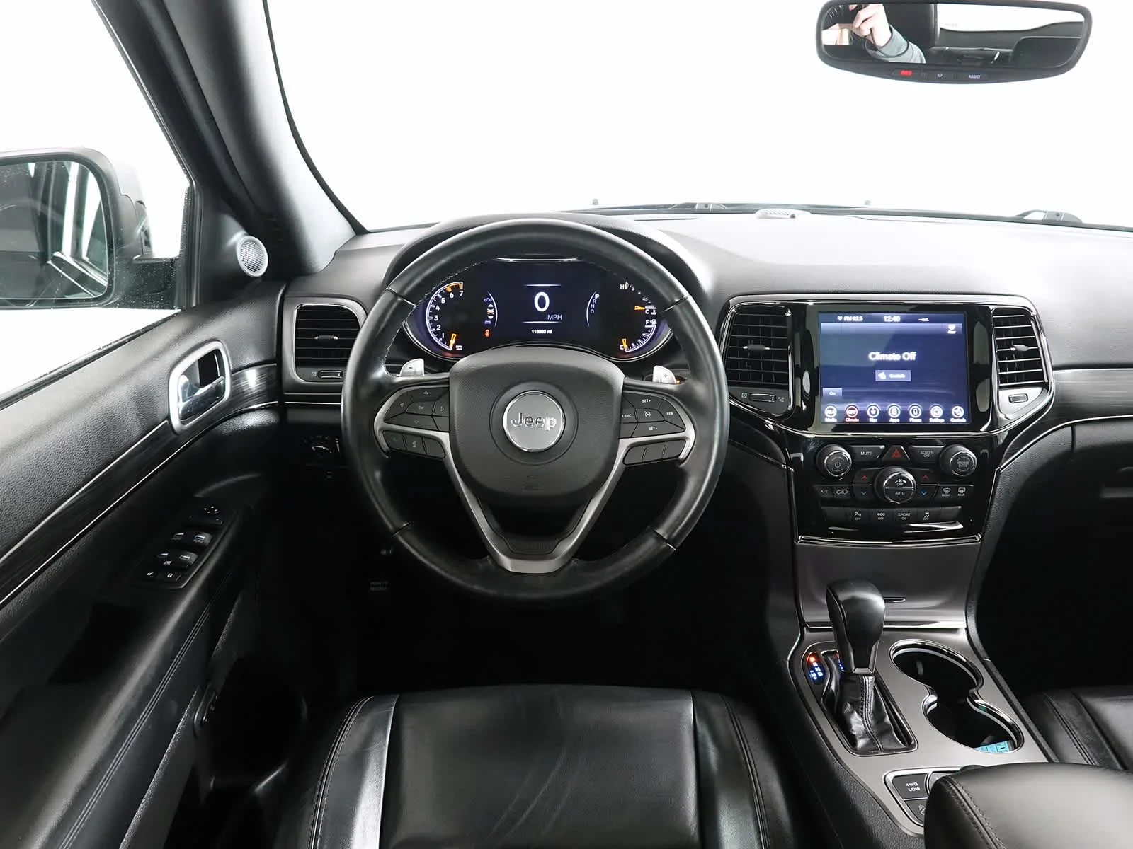 Used 2020 Diamond Black Crystal Pearlcoat Jeep Limited X image 20