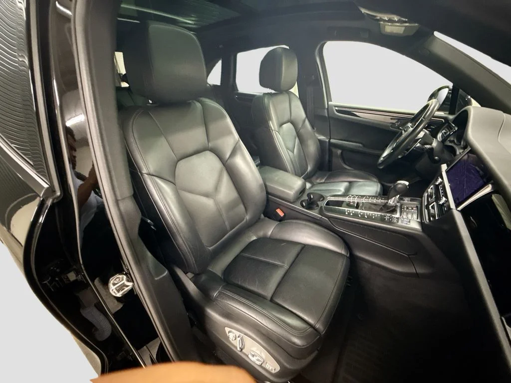 Certified Used 2020 Black Porsche  image 29