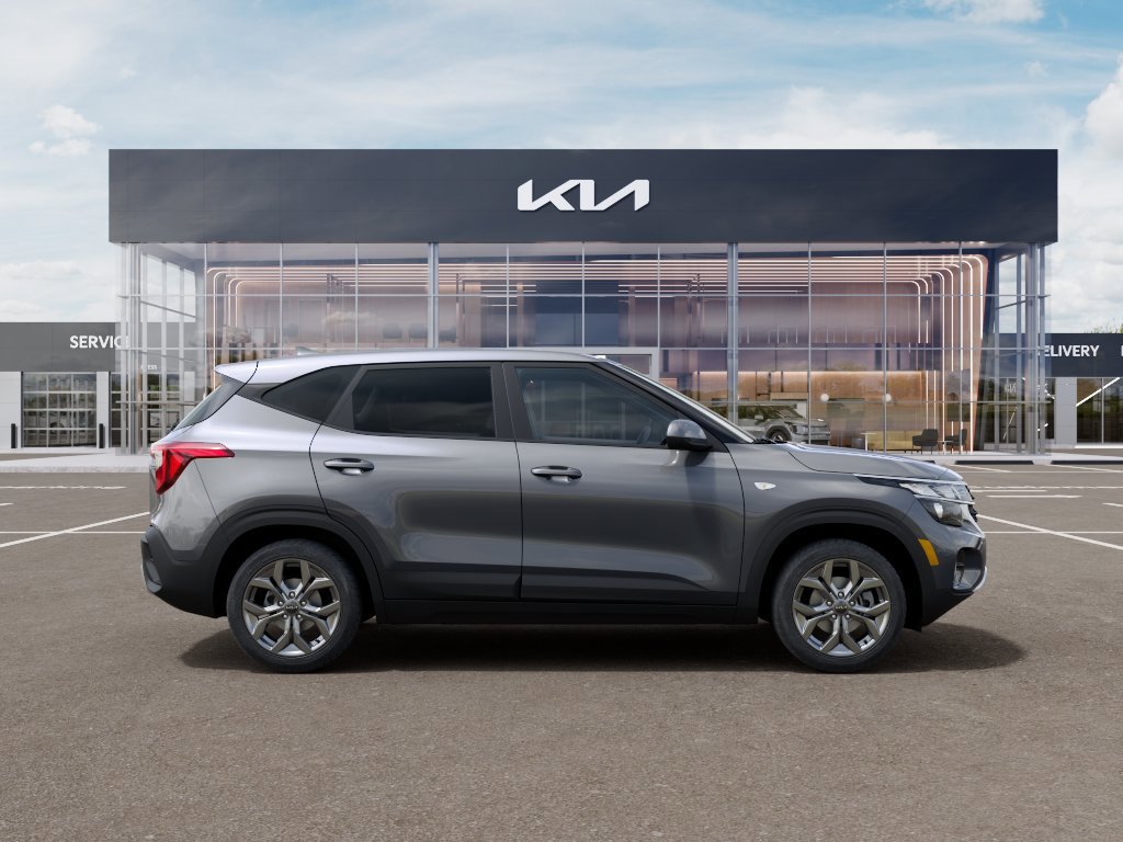 New 2026 Steel Gray Kia LX image 8