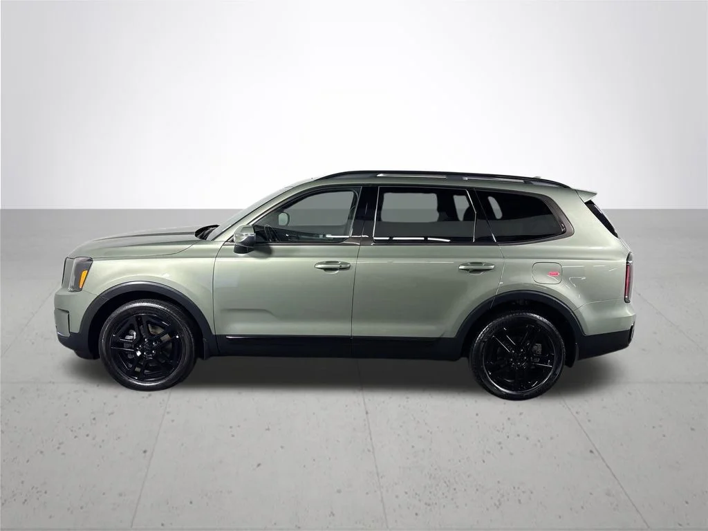 Used 2025 Green Kia EX X-Pro image 9
