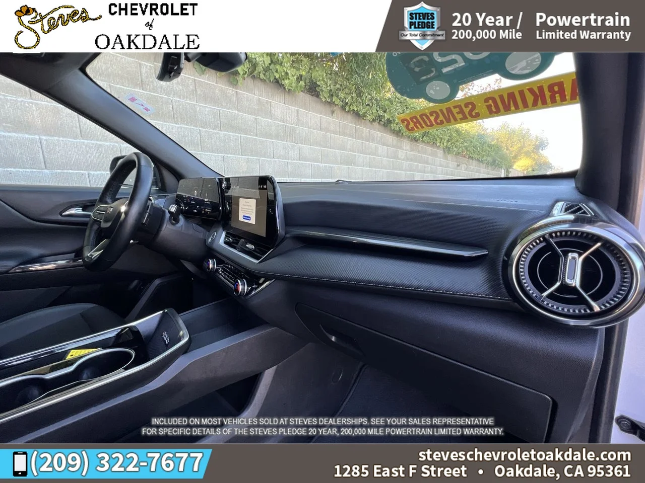 2025 Chevrolet Equinox LT - Photo 32