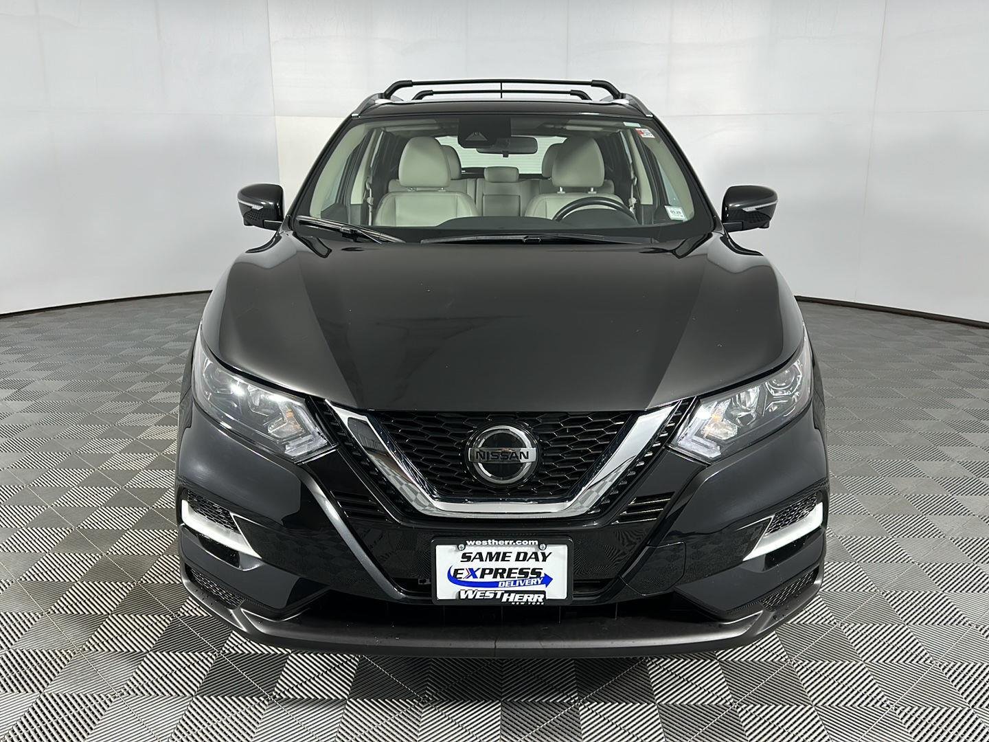 Certified Used 2022 Magnetic Black Pearl Nissan SL image 17