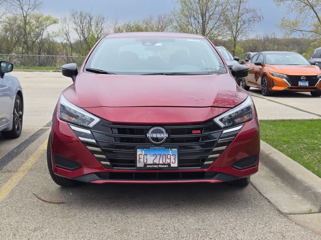 Certified 2025 Nissan Versa Sedan SR with VIN 3N1CN8FV2SL886511 for sale in Lindenhurst, IL