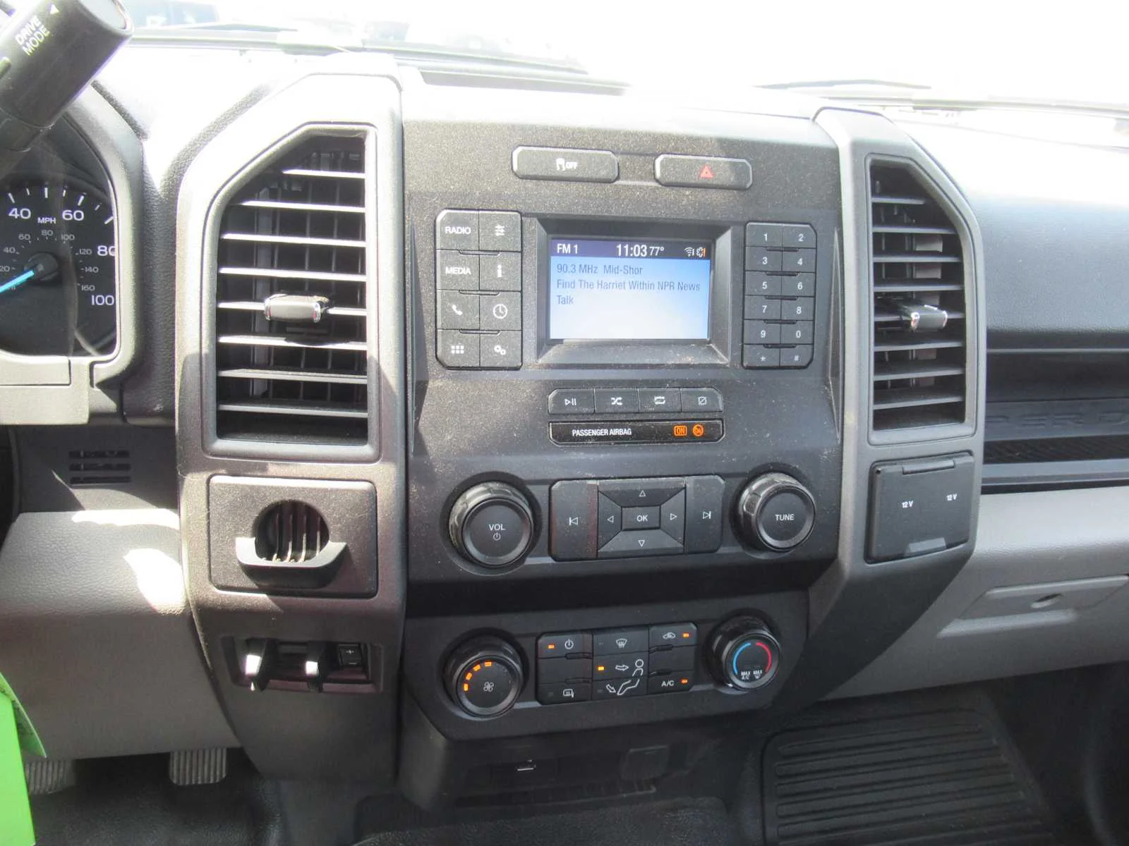 Certified Used 2022 Oxford White Ford XL image 16