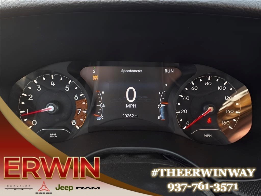 Certified Used 2022 Velvet Red Pearl Coat Jeep Trailhawk image 27