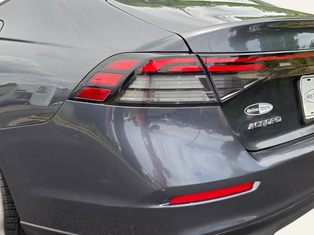 Used 2024 Gray Honda EX image 8