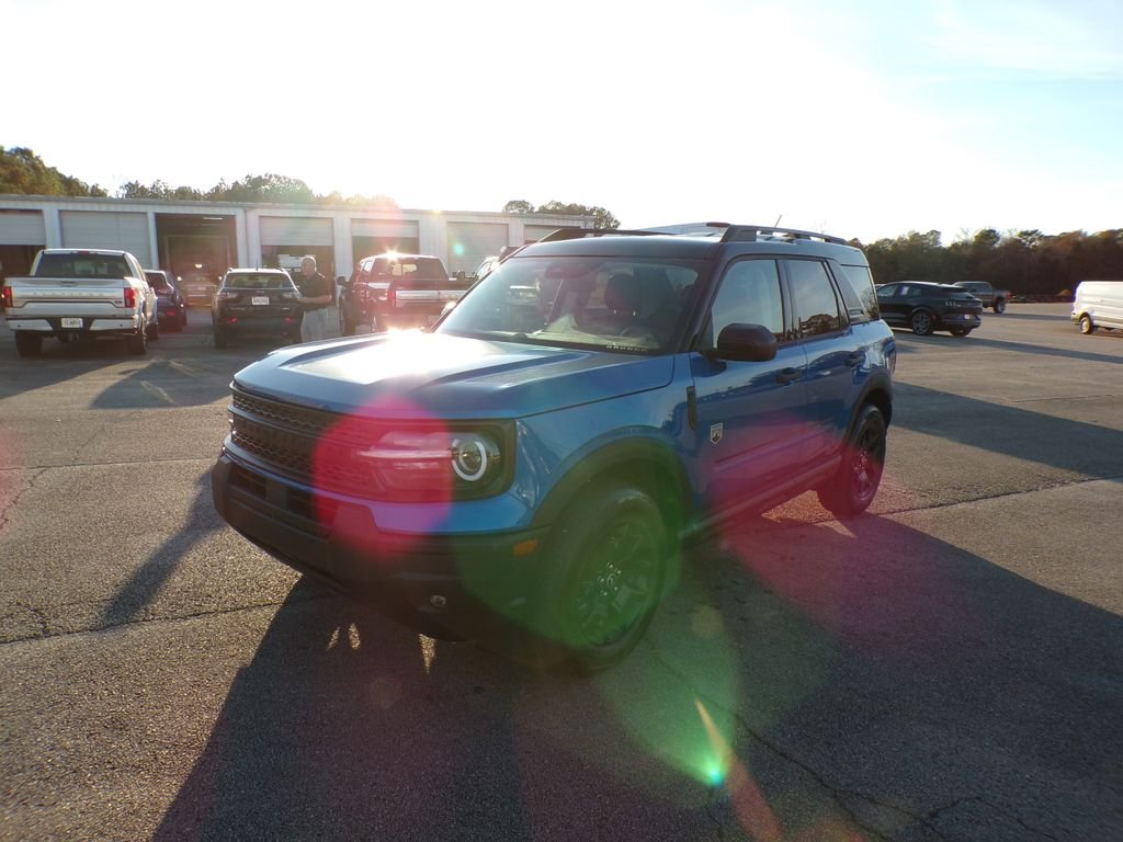 New 2025 Velocity Blue Metallic Ford Big Bend® image 3