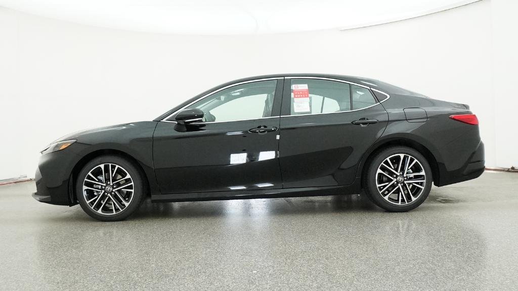 New 2026 Midnight Black Metallic Toyota XLE image 19