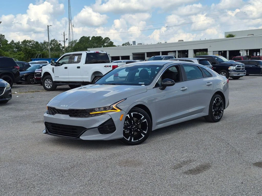 Used 2022 Gray Kia GT-Line image 1