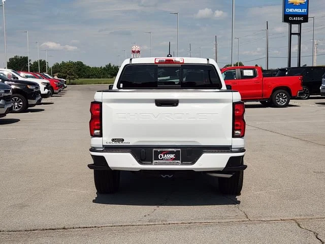 New 2026 Summit White Chevrolet LT image 6