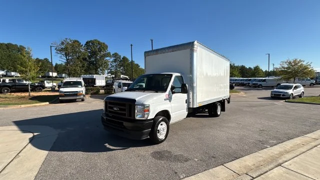 Used 2024 White Ford Base image 13