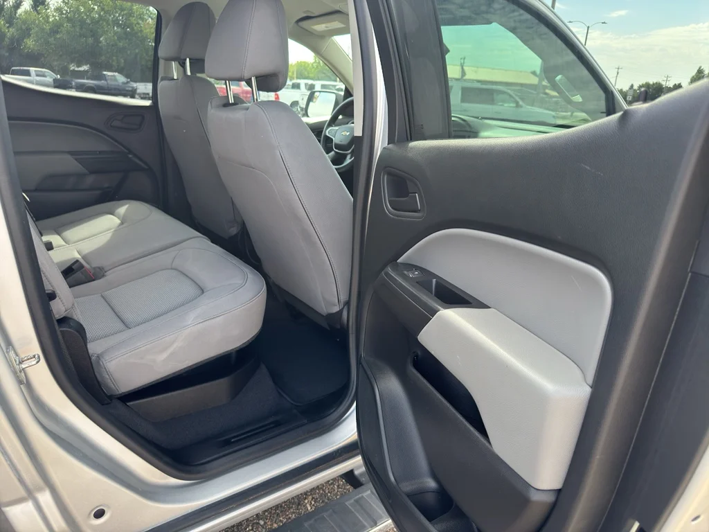Used 2019 Silver Ice Metallic Chevrolet 4WD Work Truck image 16