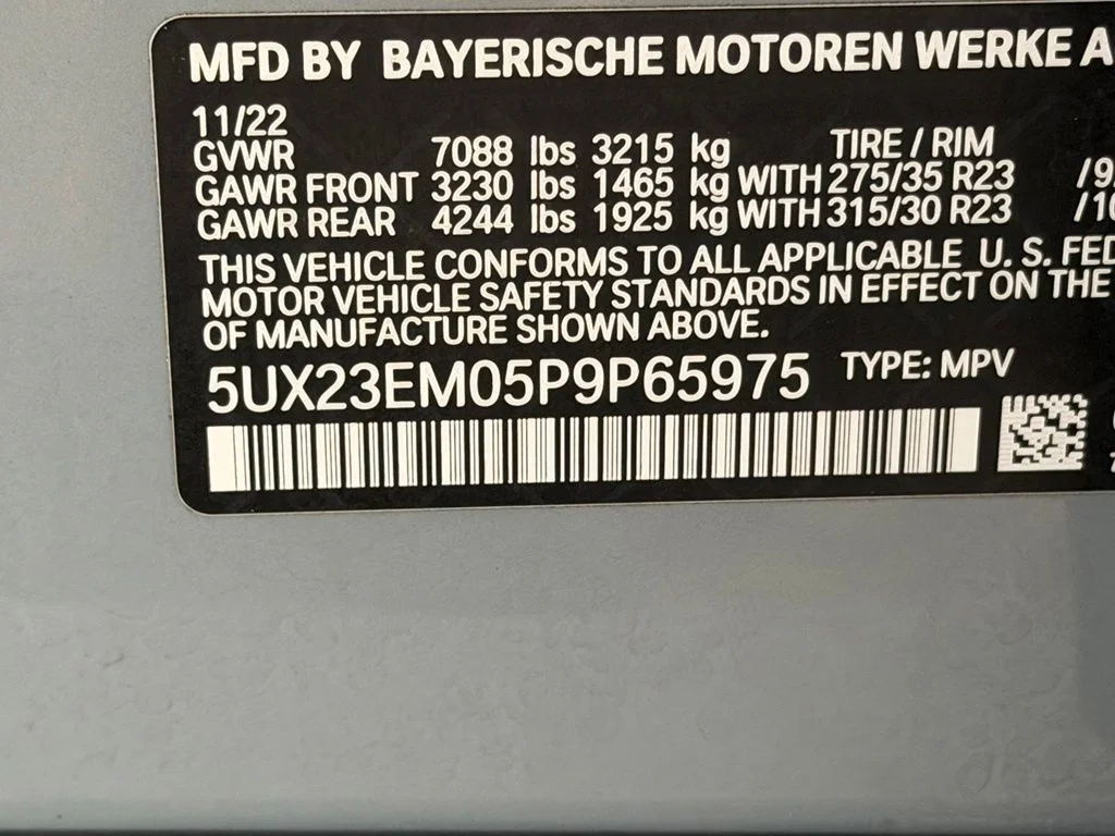 Used 2023 Gray BMW xDrive40i image 49