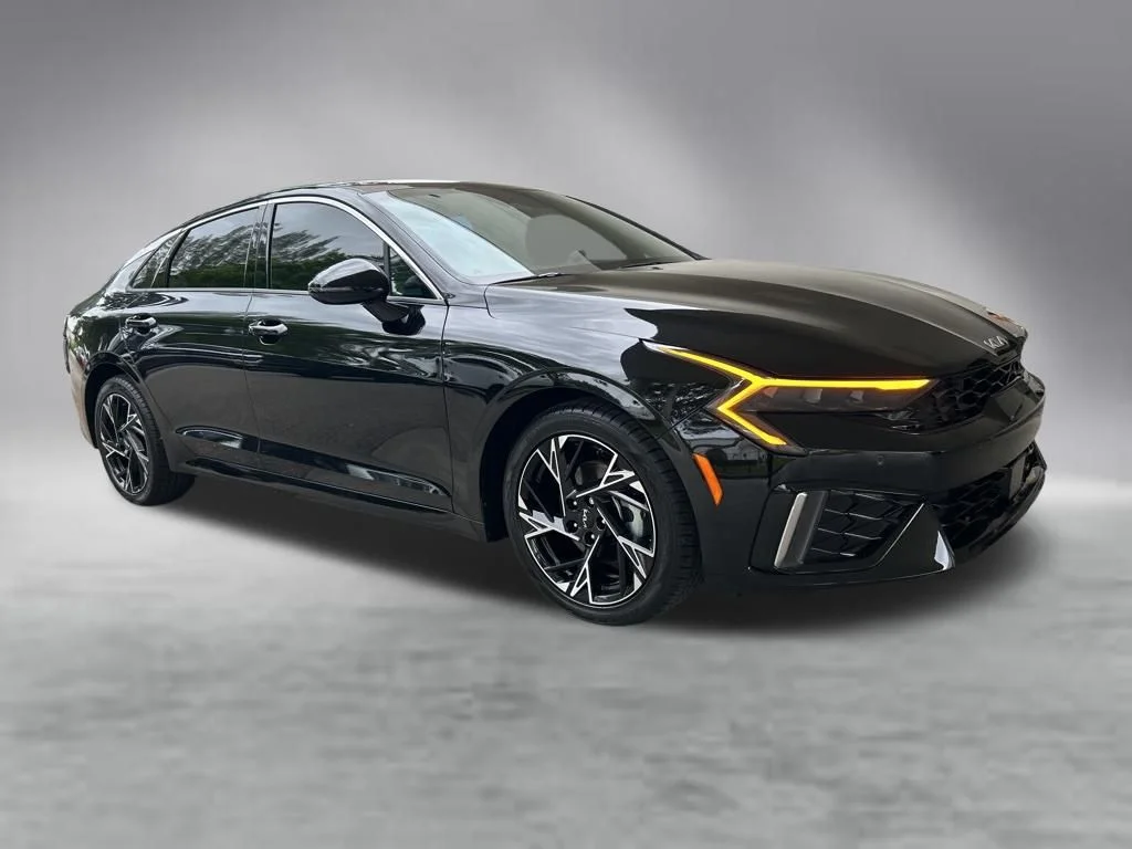 Used 2025 Black Kia GT-Line image 2