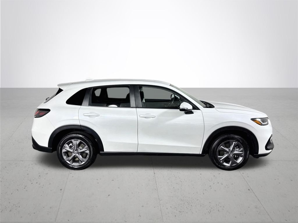 Used 2026 White Honda LX image 5