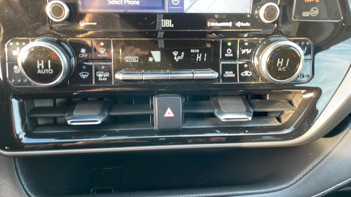 Certified Used 2022 Gray Toyota Limited image 27