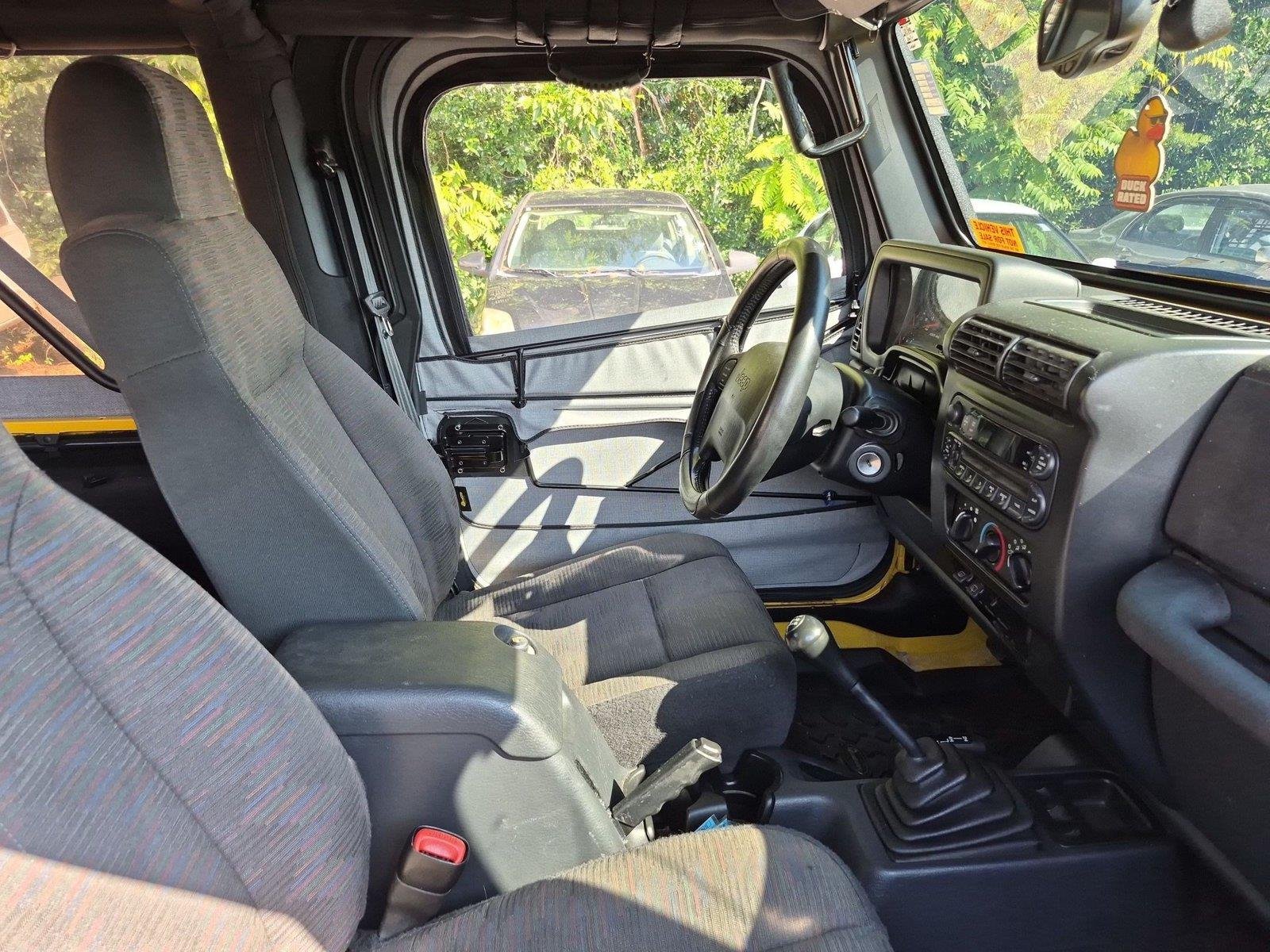 Used 2003  Jeep Sport image 30