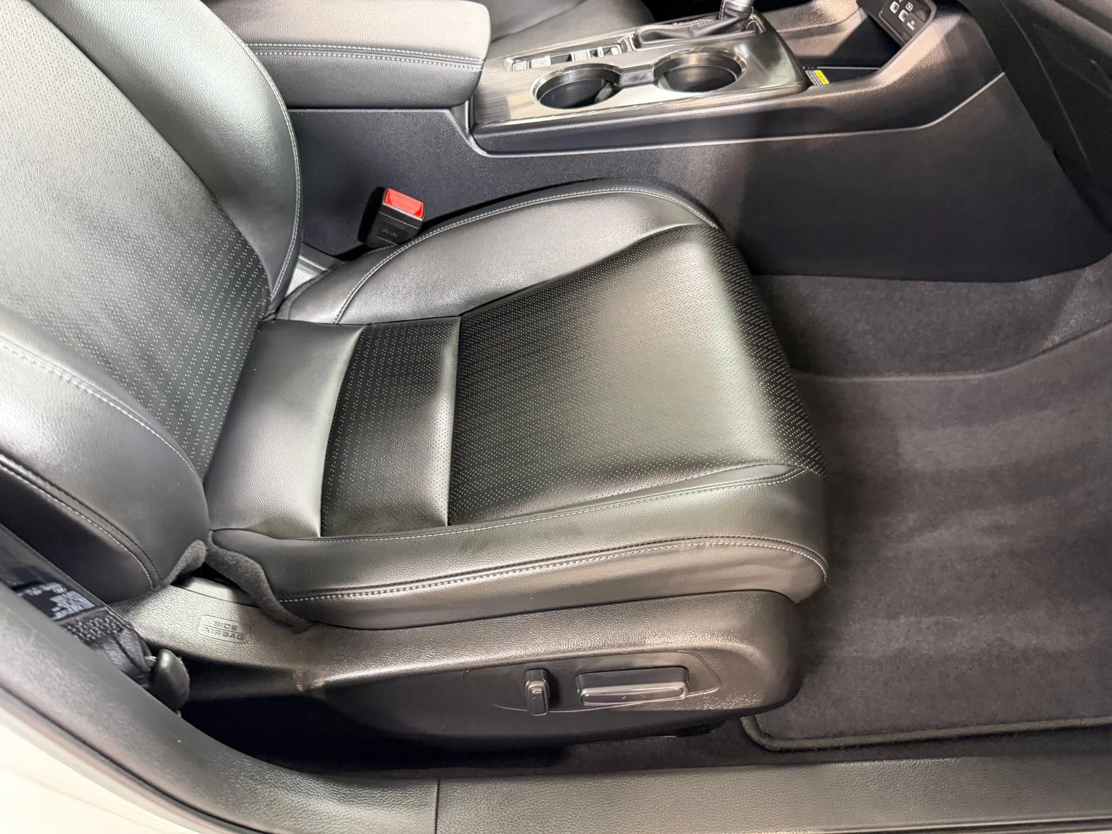 Used 2024  Honda Sport Touring image 45