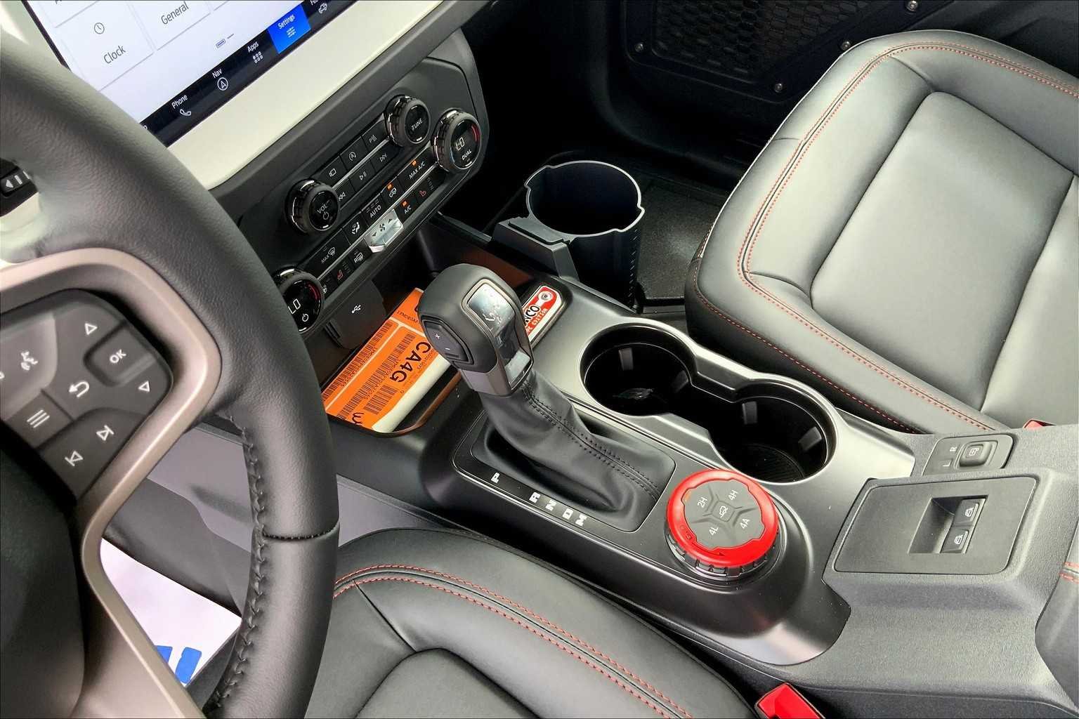 2025 Ford Bronco 2-Door Stroppe - Photo 7