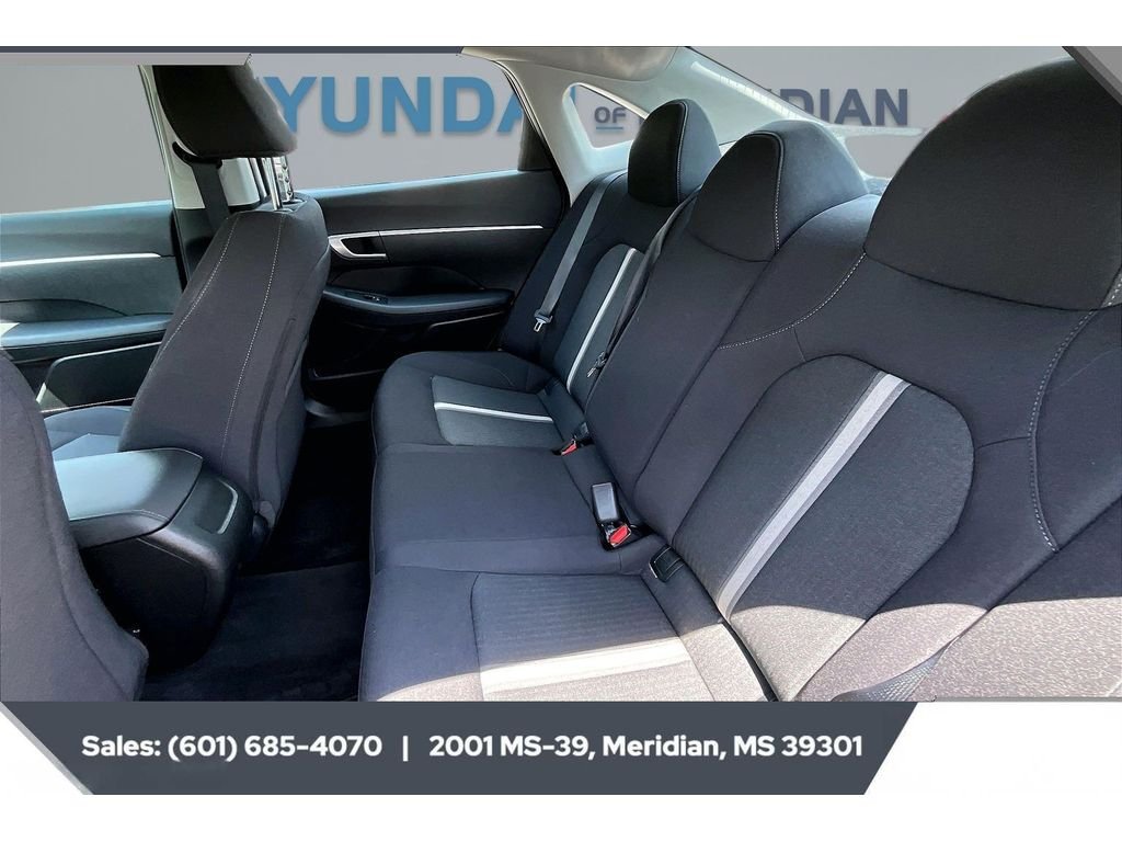 2025 Hyundai Sonata SE - Photo 19