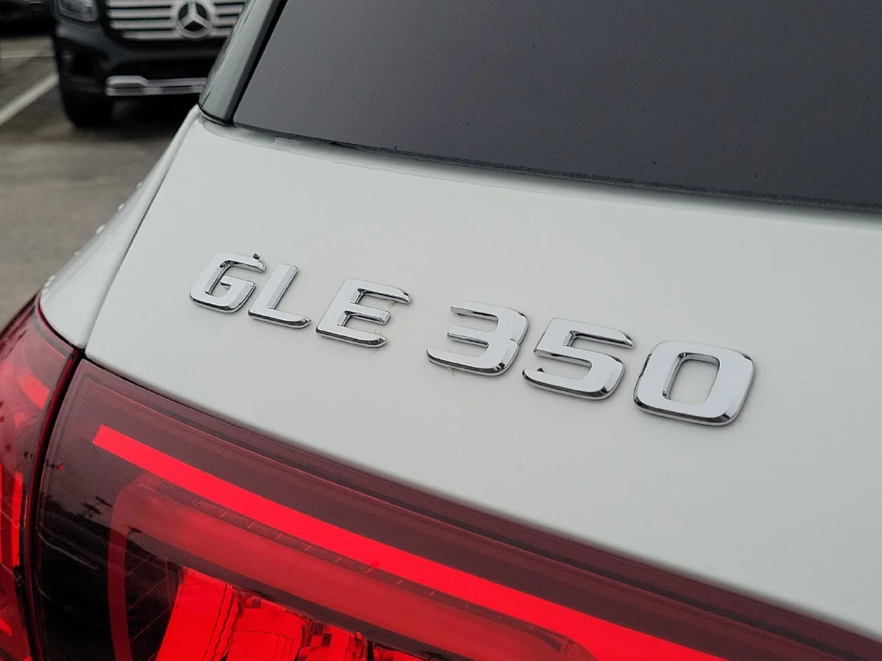 Used 2020 White Mercedes-Benz GLE 350 image 7