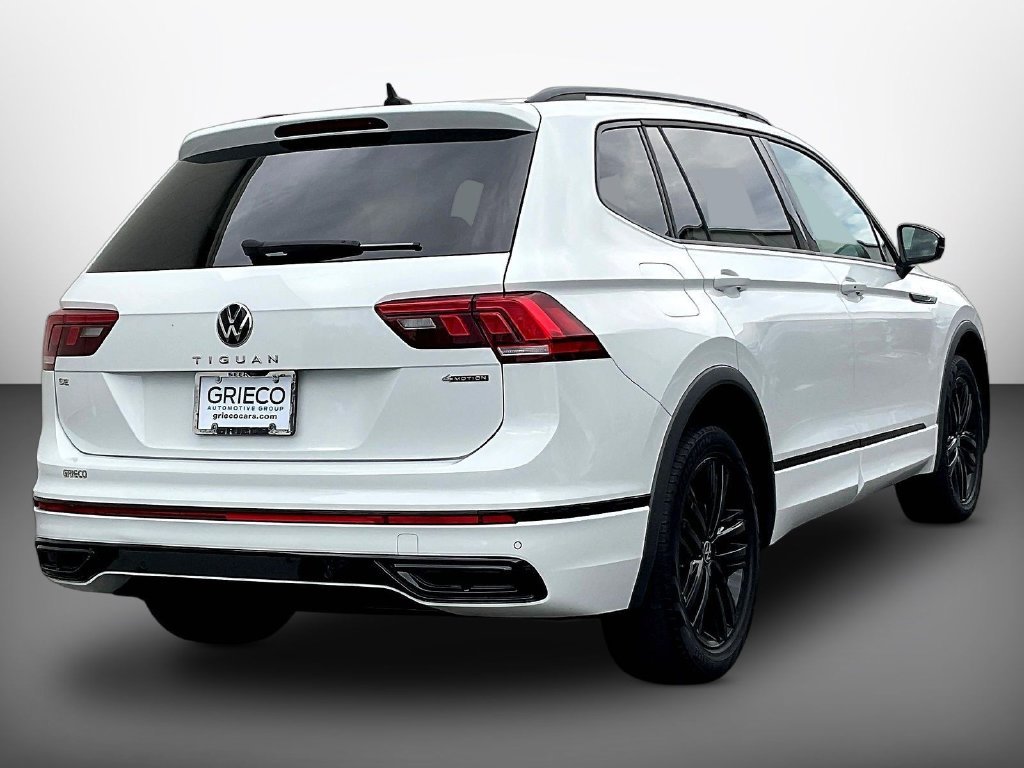 Used 2022 White Volkswagen 2.0T SE R-Line Black image 7