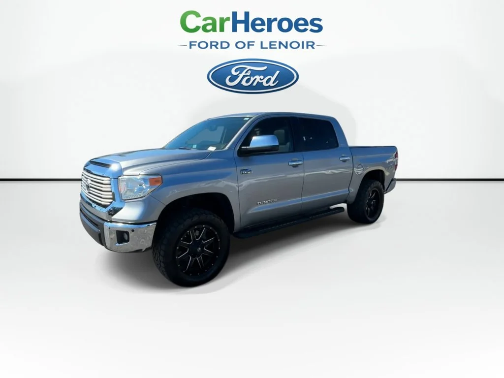 Used 2015 Silver Sky Metallic Toyota Limited image 4