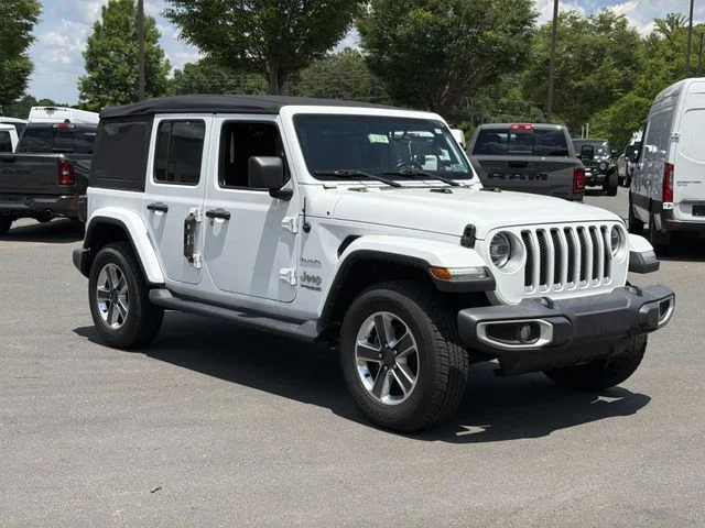 Used 2021 White Jeep Unlimited Sahara image 14