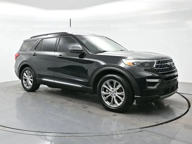 Used 2020 Agate Black Metal Ford XLT image 1