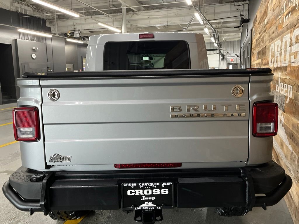 Used 2014 Billet Metallic Clearcoat Jeep Unlimited Rubicon image 26