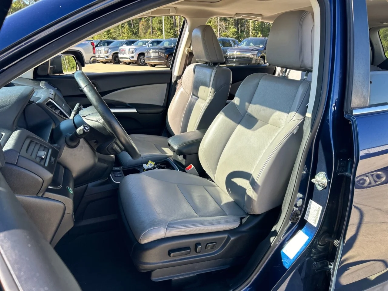 Used 2015  Honda EX-L image 16