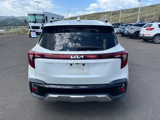 Certified Used 2024 Snow White Pearl Kia EX image 9