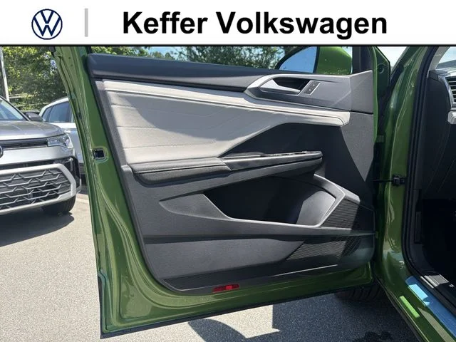 New 2026 Green Volkswagen 1.5T SEL image 14