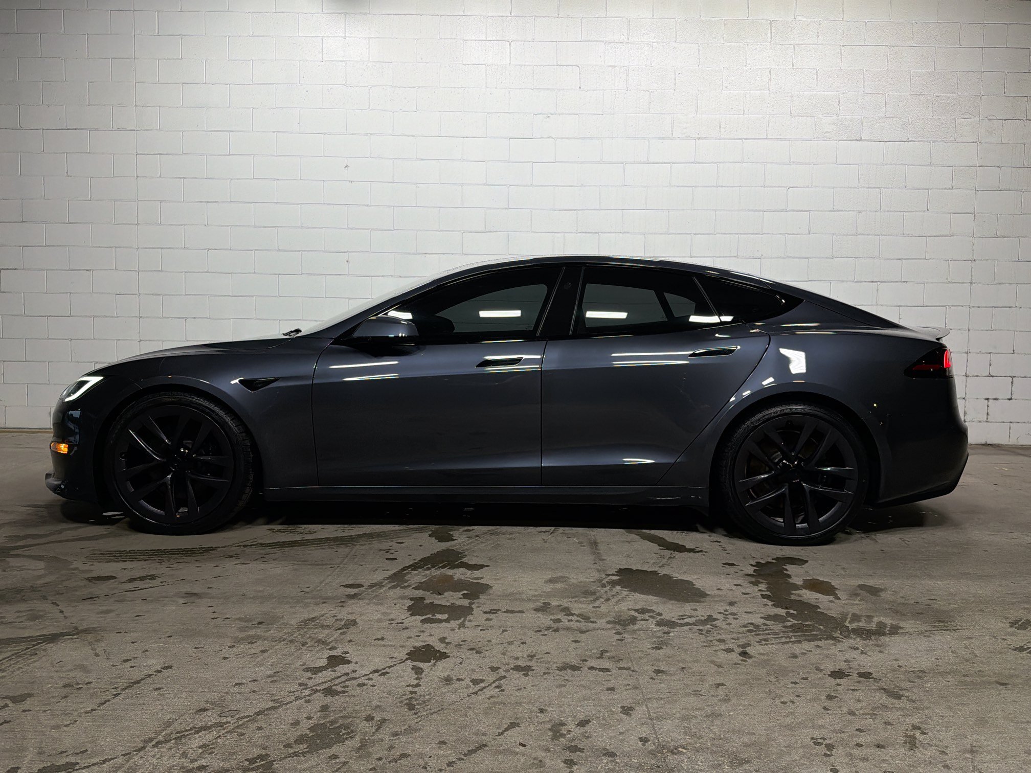 Used 2022 Tesla Model S Plaid with VIN 5YJSA1E69NF473137 for sale in Tampa, FL
