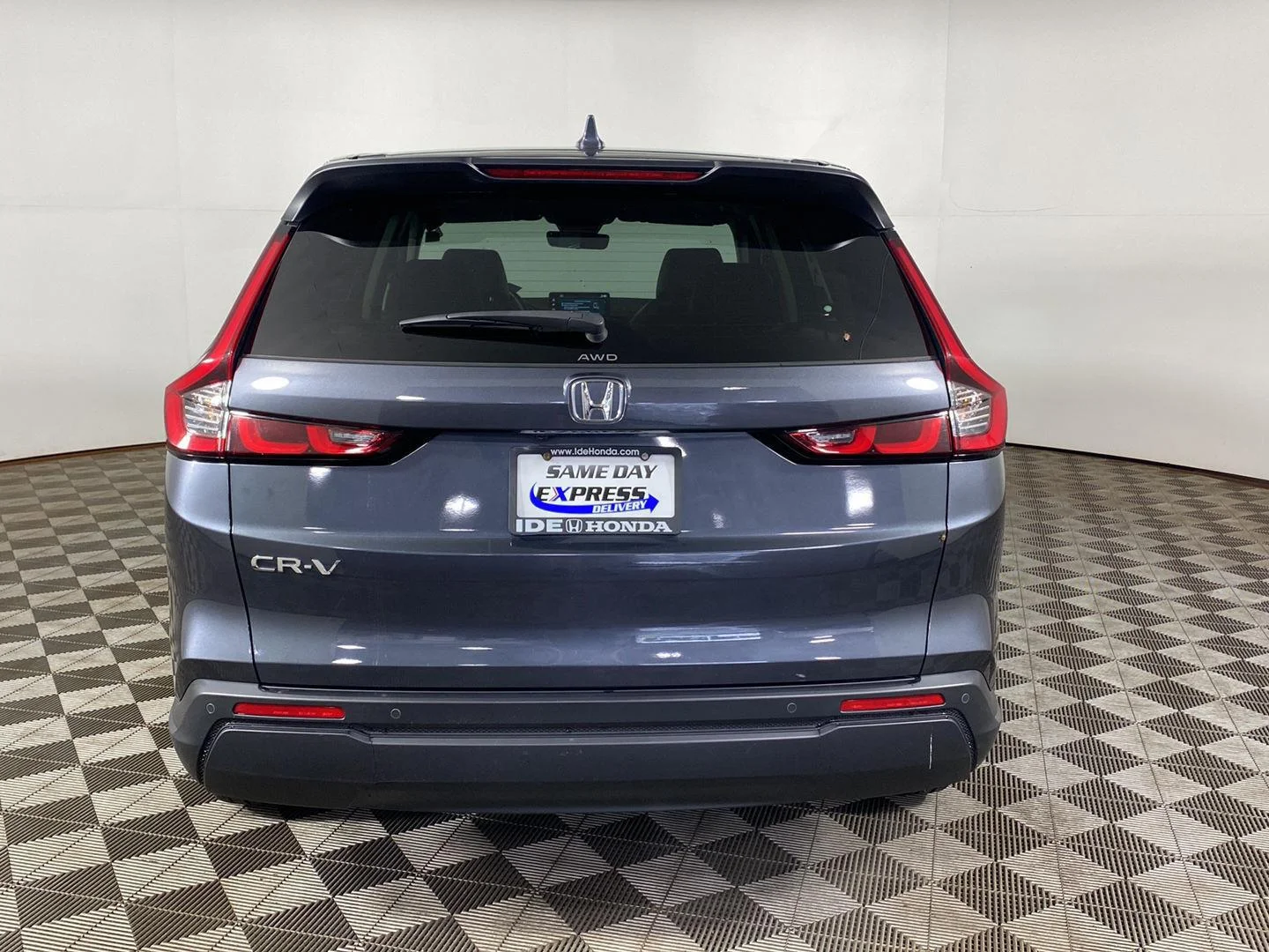 Used 2024 Meteorite Gray Metallic Honda EX-L image 5