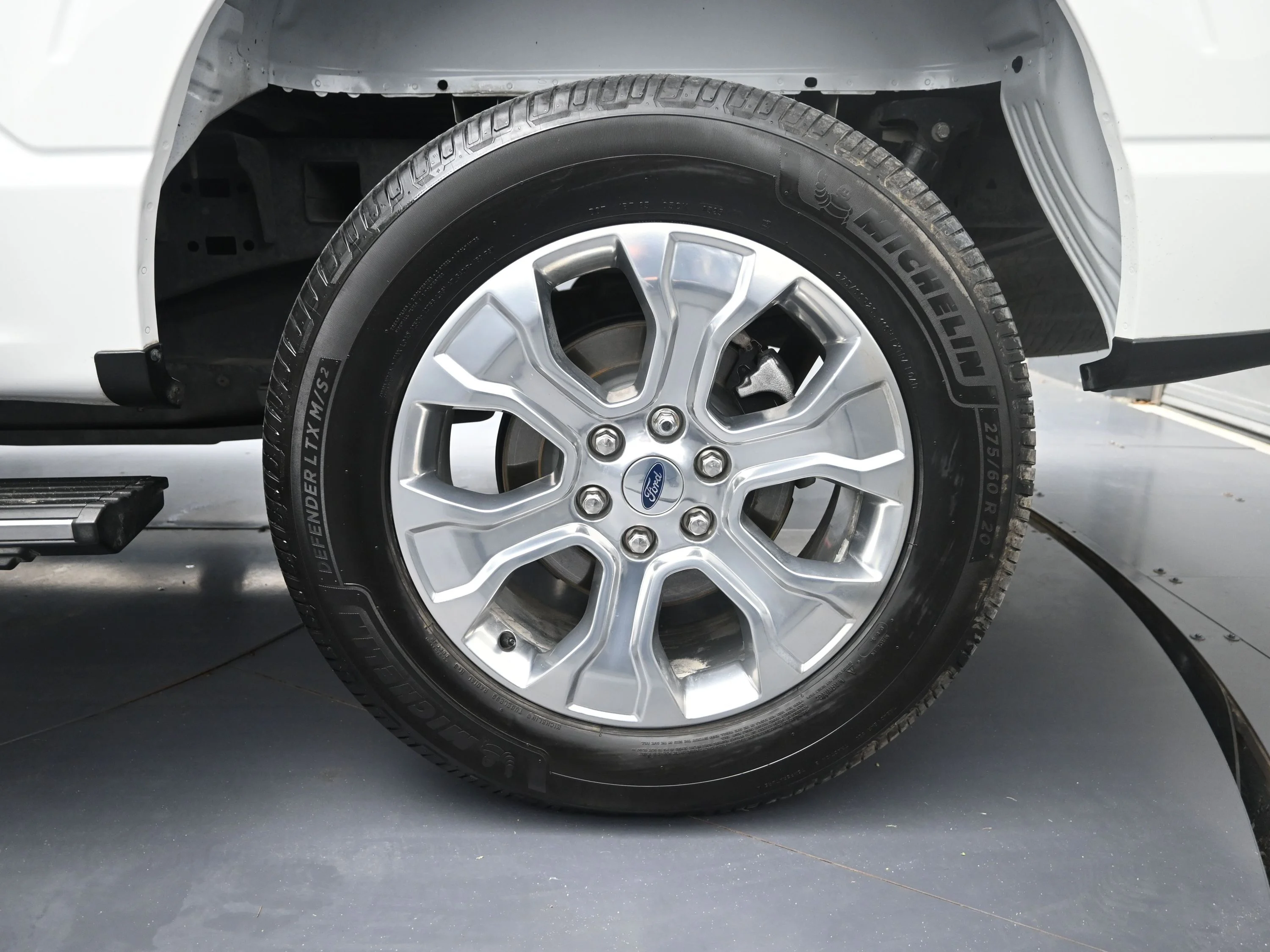 2022 Ford F-150 Platinum - Photo 13