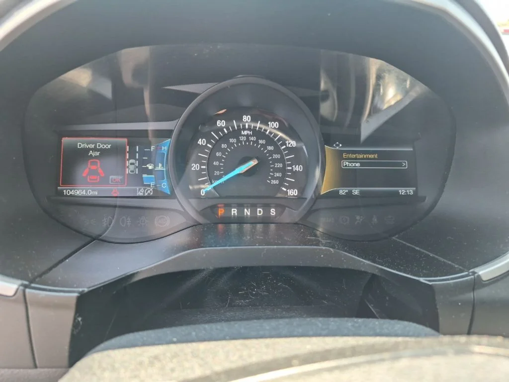 Used 2020 Black Ford SEL image 17
