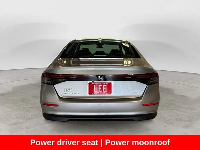 Used 2024 Solar Silver Honda EX image 5