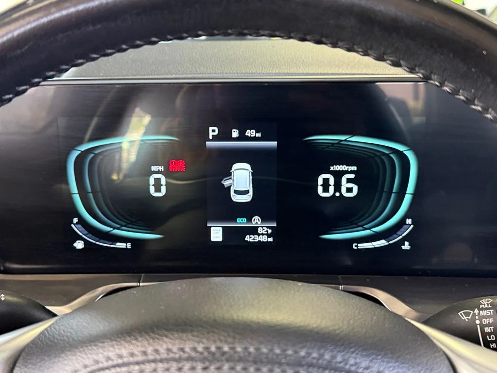 Used 2025 Black Kia S image 14