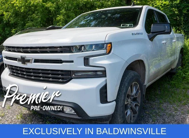Used 2021 White Chevrolet RST image 1