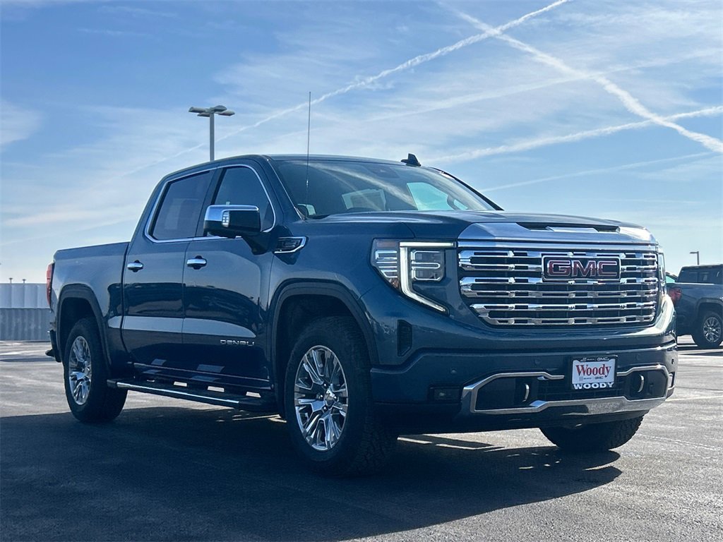 2026 GMC SIERRA - Image 1